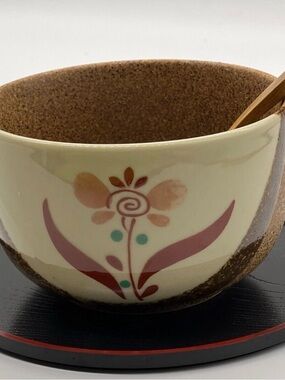 NEW Earthenware Stoneware Rice Bowl with Spoon and Hot Pad NEW